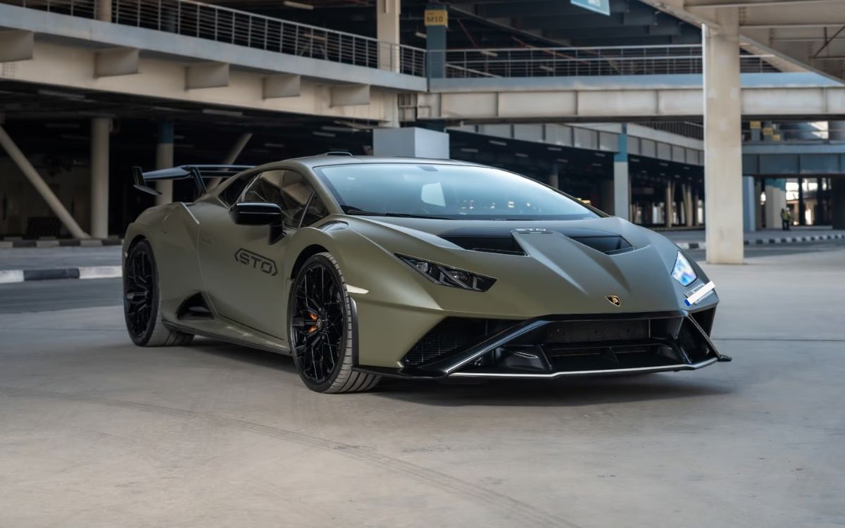 Lamborghini Huracan STO